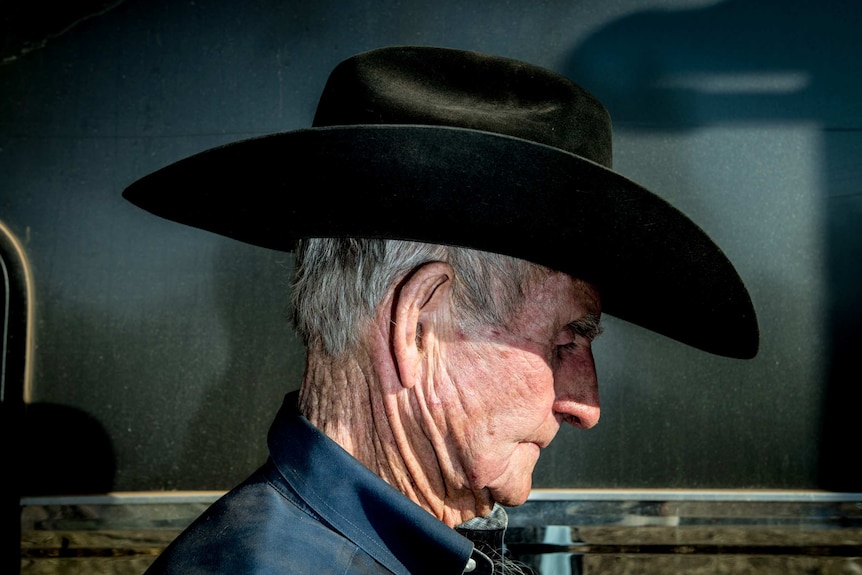 A portrait of Bob Holder wearing his hat.