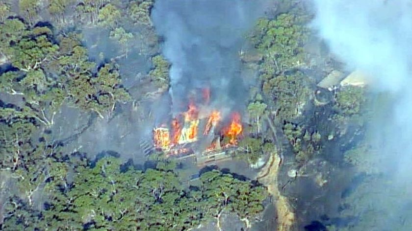 House burns in Willunga Hill bushfire