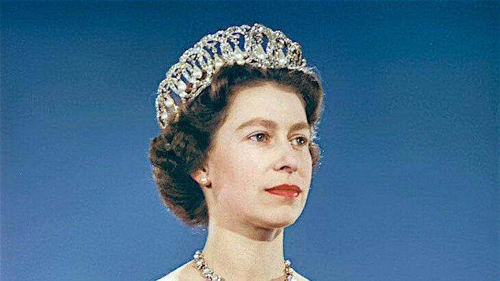 Formal portrait of Queen Elizabeth II.