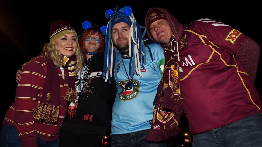 Blues and Maroons fans before Origin III