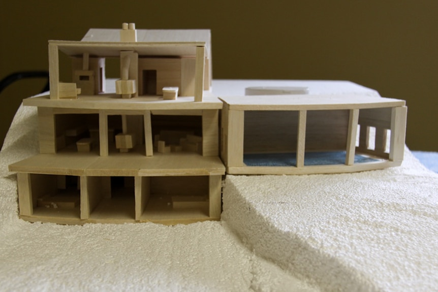 A model of Lee Richardson's finished home on foam to resemble the cliff face.