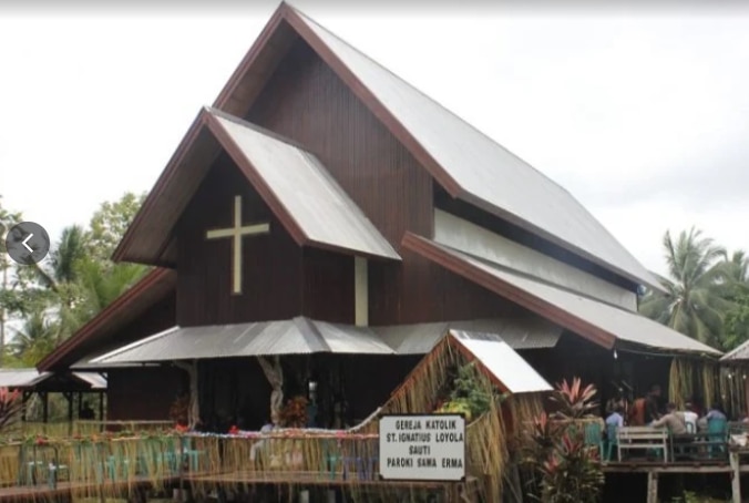 What lies behind attacks against the Catholic Church in West Papua?