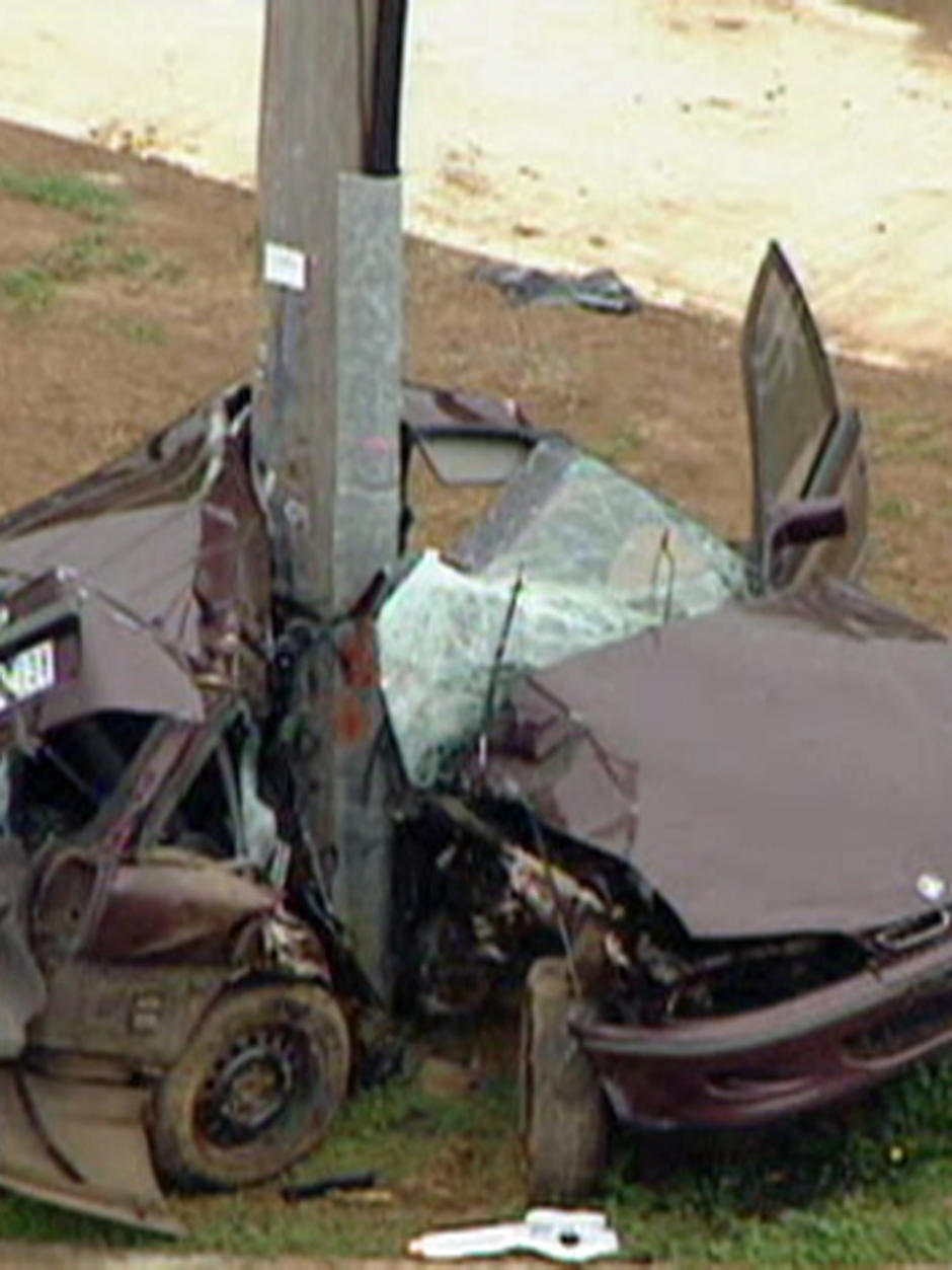Three killed in car crash - ABC News