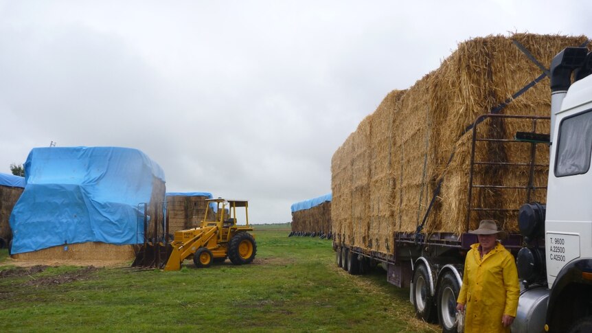 NSW farmers delighted by hay donations and support