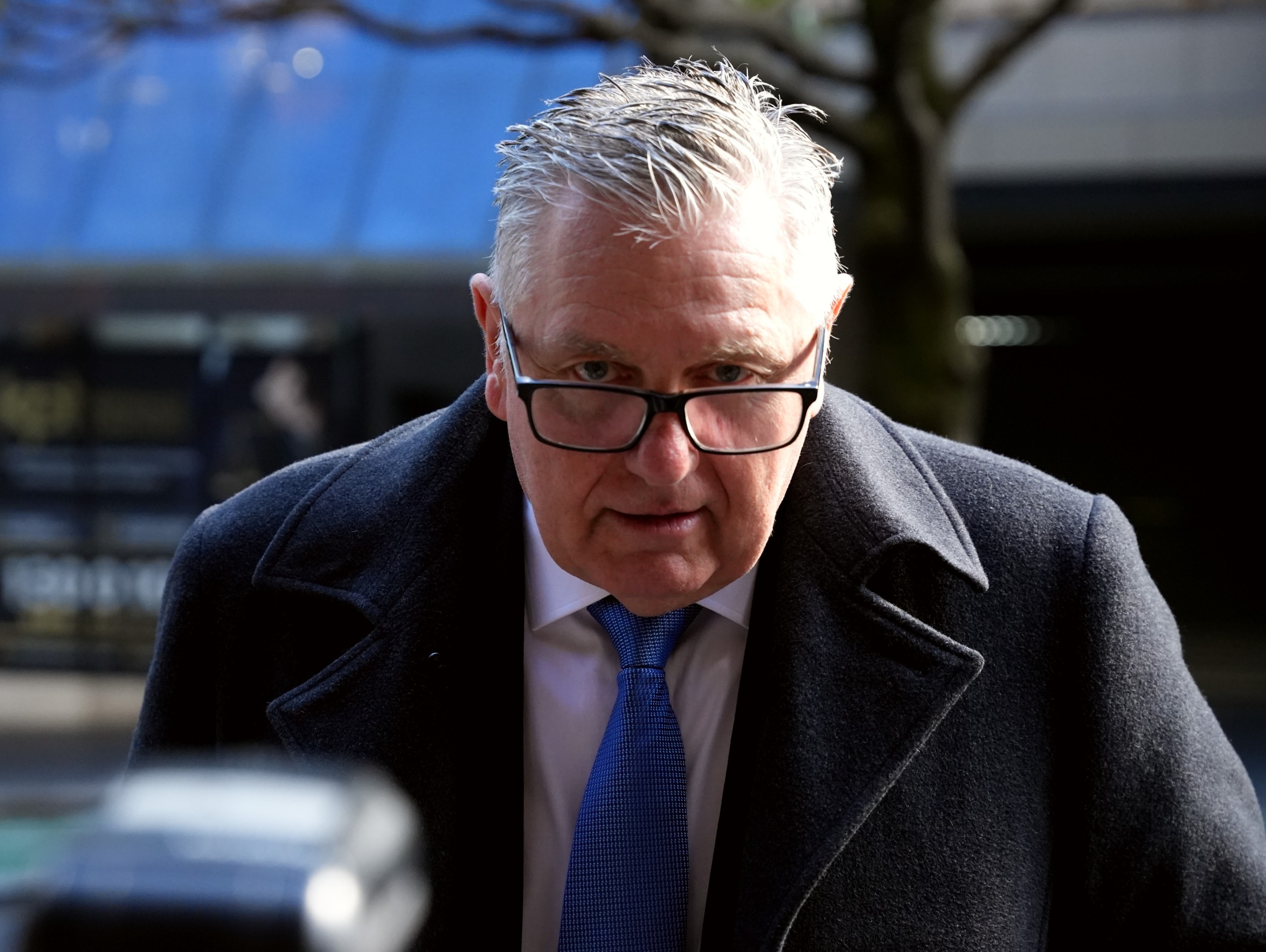 Live: Ray Hadley resumes giving evidence at radio 'rival' Alan Jones's trial