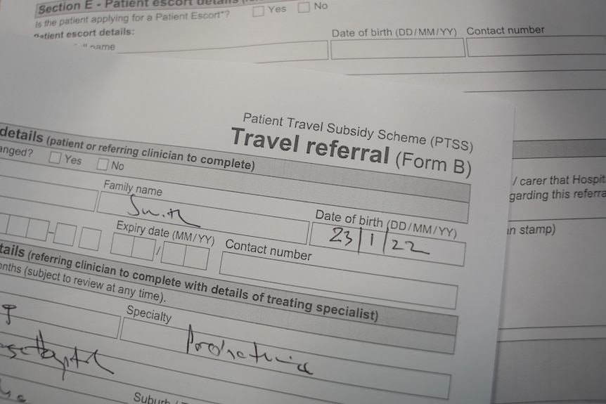 A form for medical patients needing to claim a travel allowance.