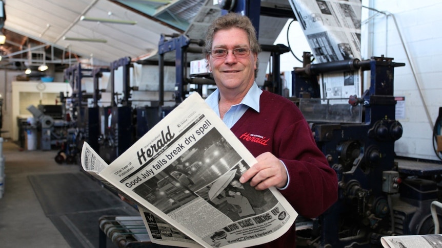 Local newspapers. Дэвид Уорд биолог. Newspaper aditor. Newspapers about Printers. Losing the News.