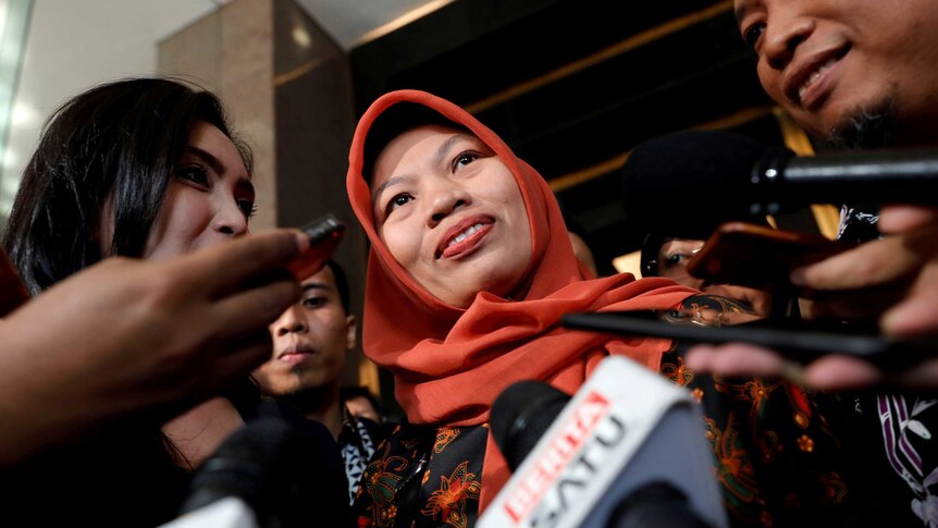 Indonesia Pardons Woman Jailed After Reporting Sexual Harassment Abc News