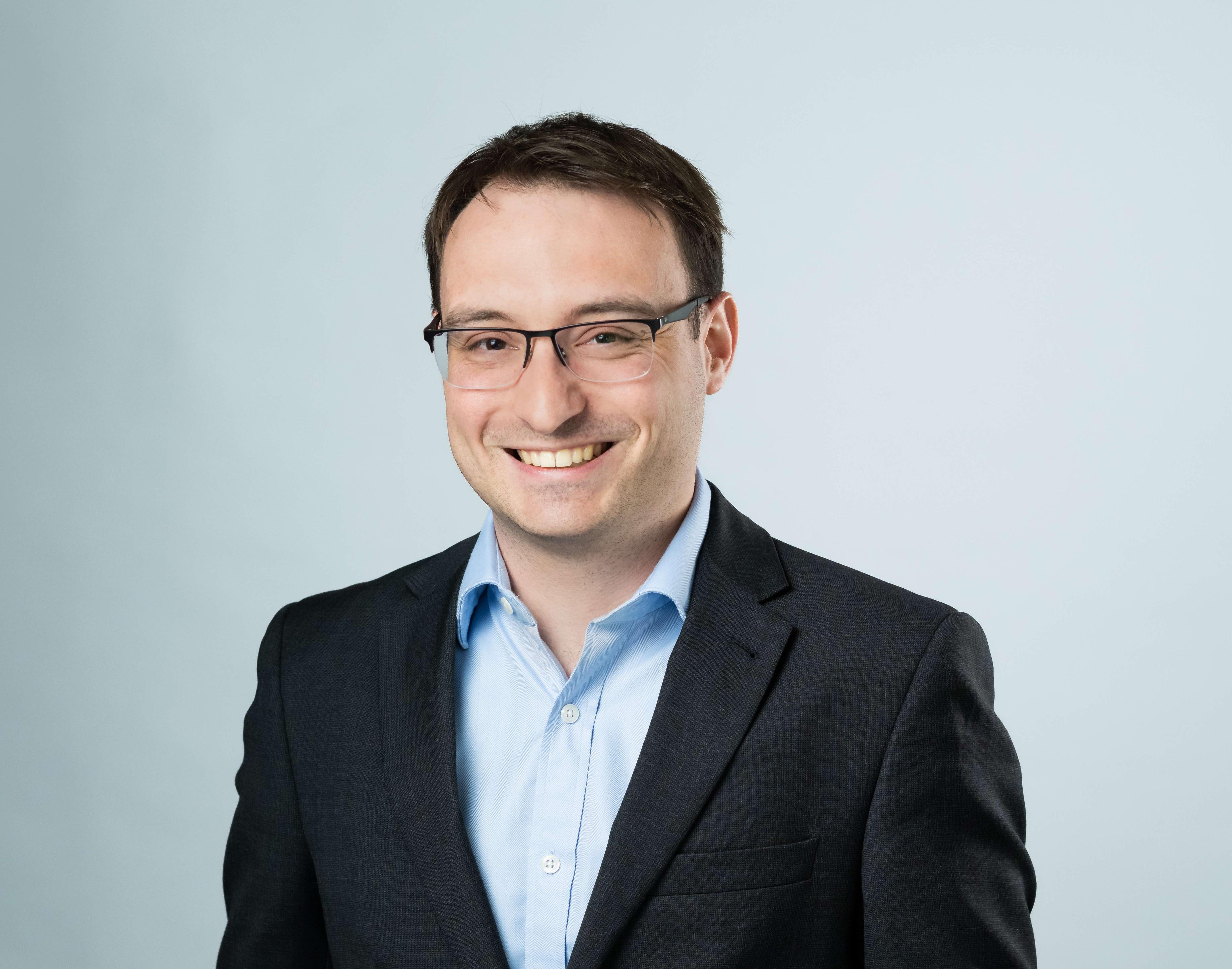 Dr Joel Lisk