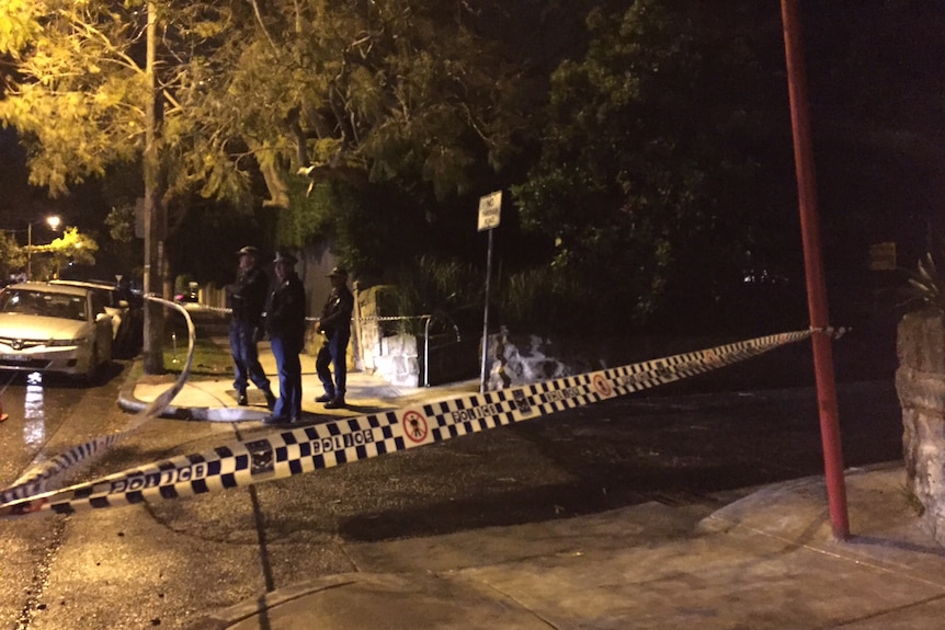 Police at scene of Neutral Bay stabbing