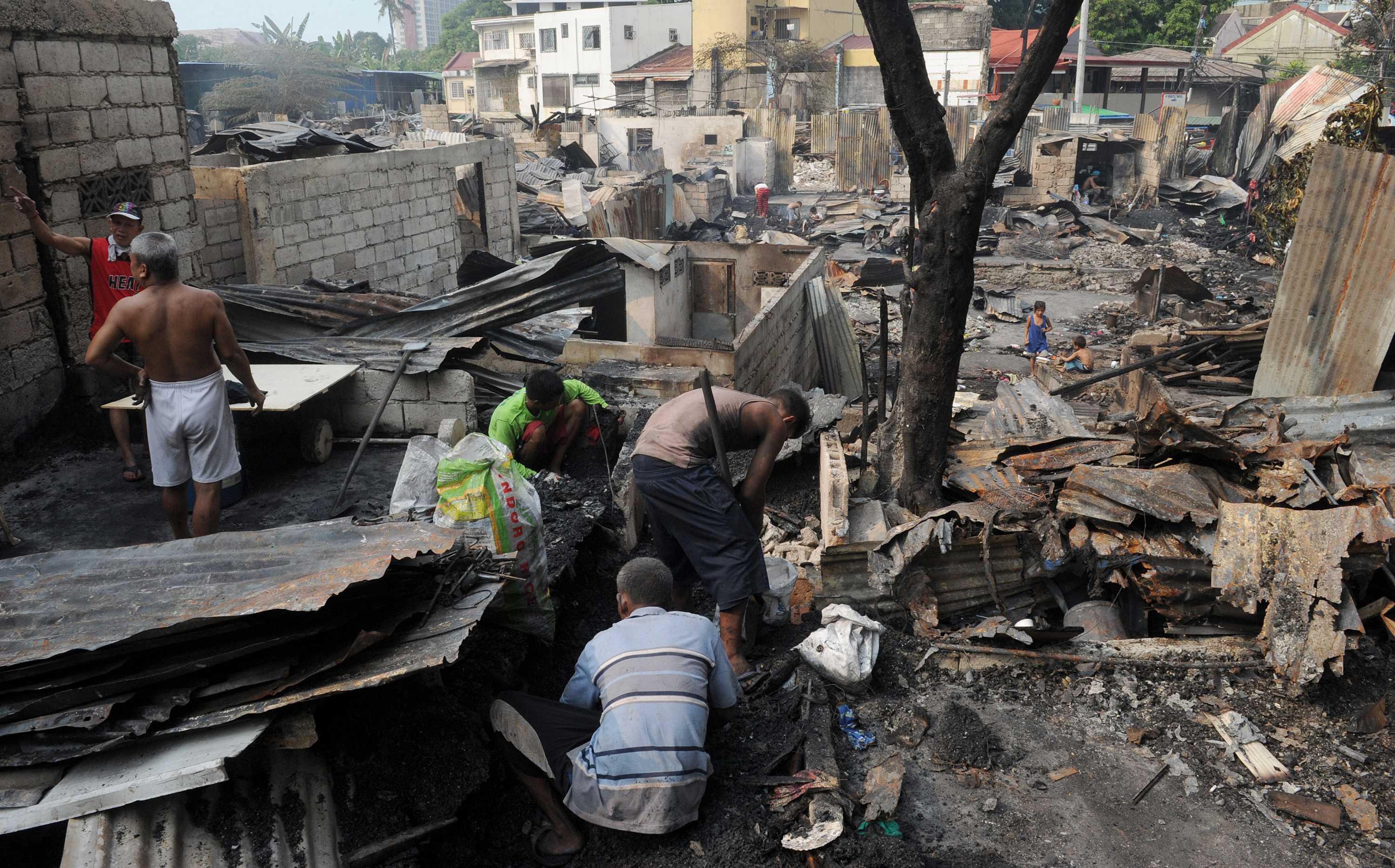 Manila Damayang Lagi Shanty Town Inferno Leaves Nine Dead - ABC News