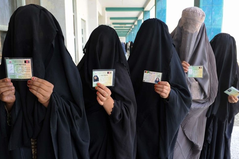 Burqa-clad Afghan women. (Banaras Khan: AFP)