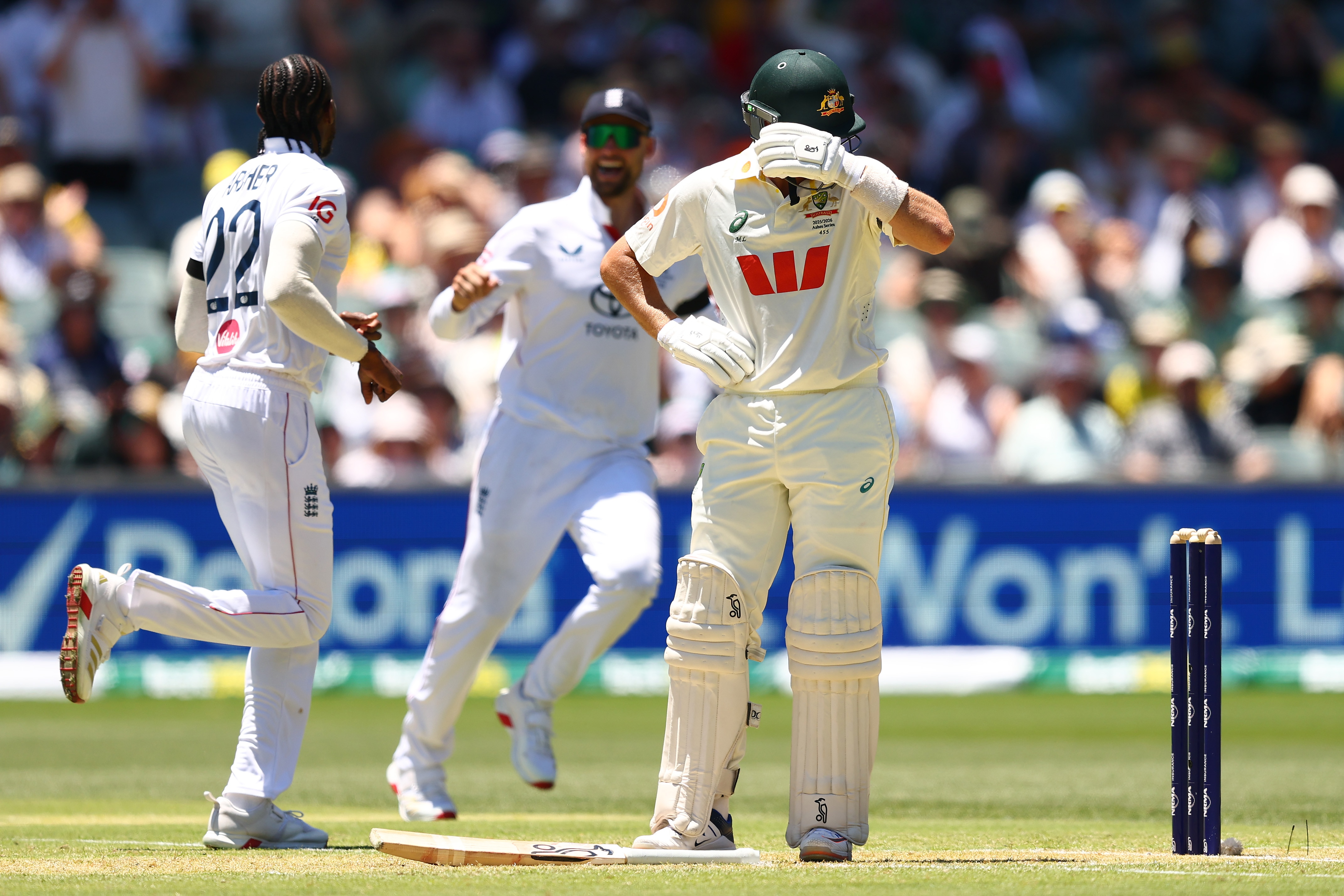 Live: Australia stunned as England strikes twice in three balls after lunch