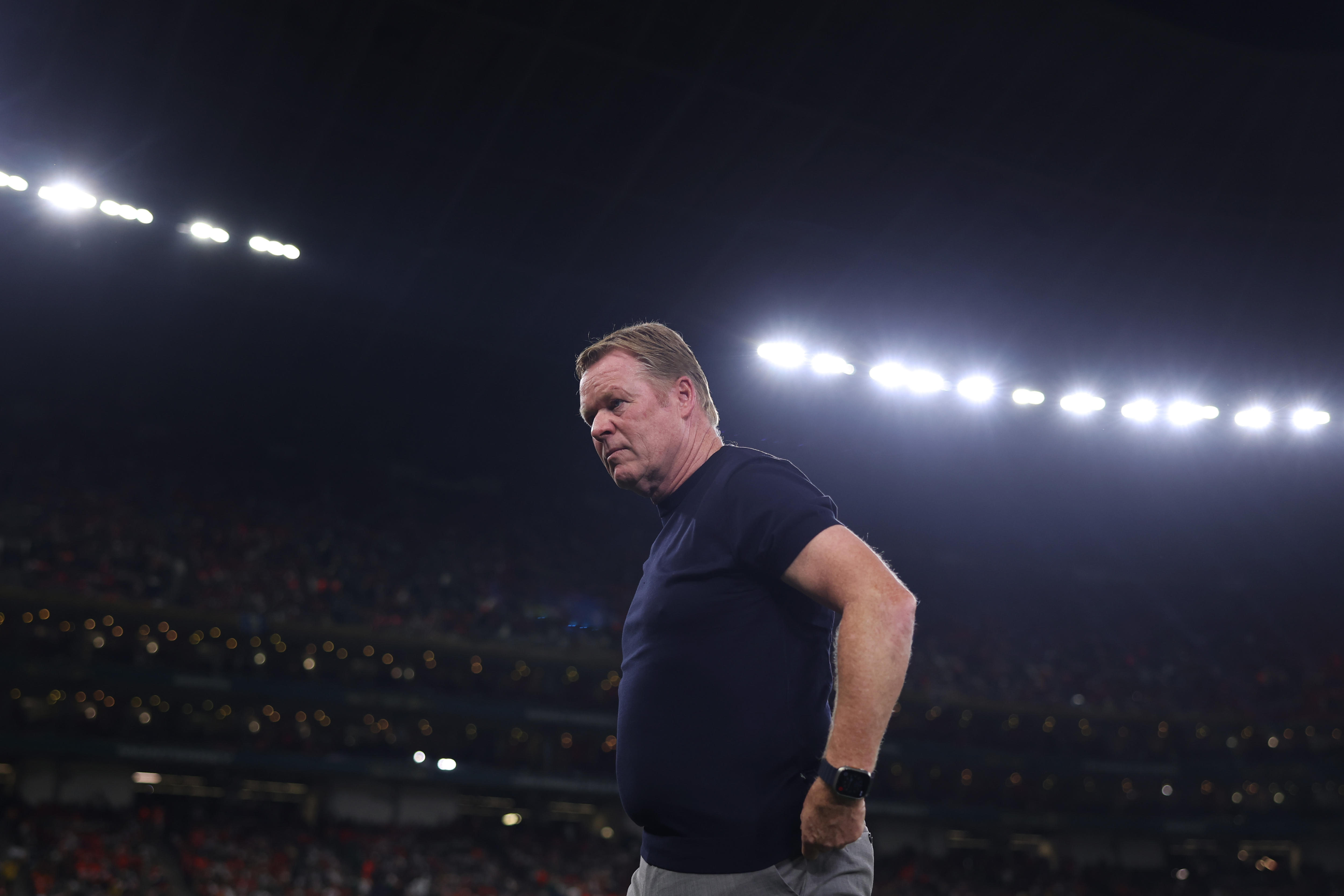 Ronald Koeman looks downbeat on the touchline
