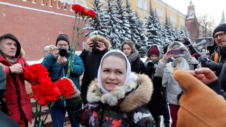 玛丽亚·安德列耶娃说，她每周举行的抗议活动正在壮大。