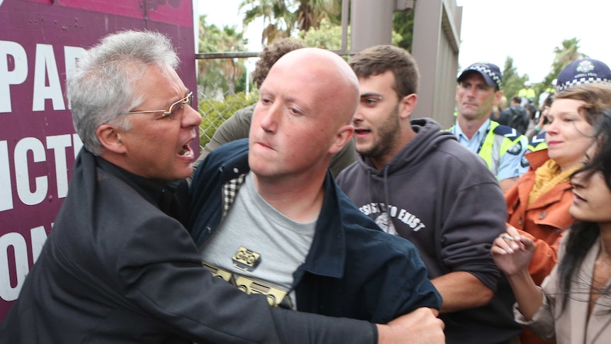 Clashes ahead of Geert Wilders speech in Melbourne