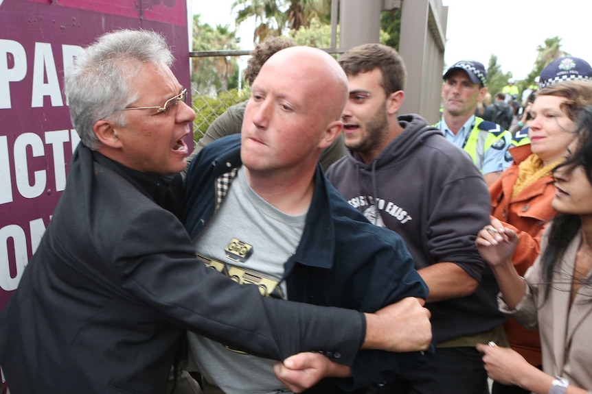 Clashes ahead of Geert Wilders speech in Melbourne