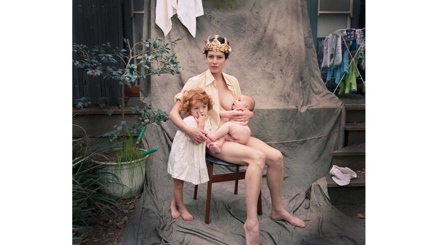 Crowned Madonna with kids 2013