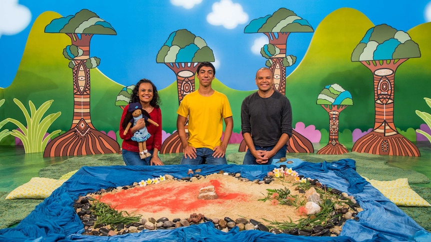 Three Indigenous Australian actors in children's TV show Play School