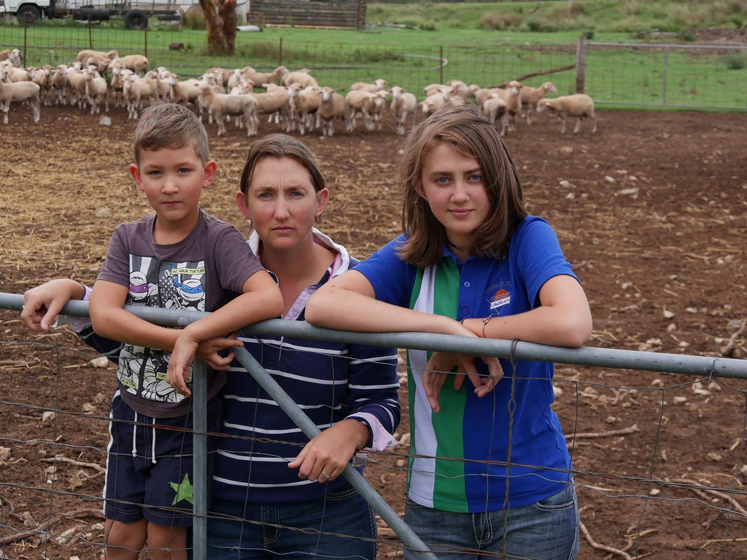 Rural communities fear plan to scrap access to fixed landline amid NBN ...