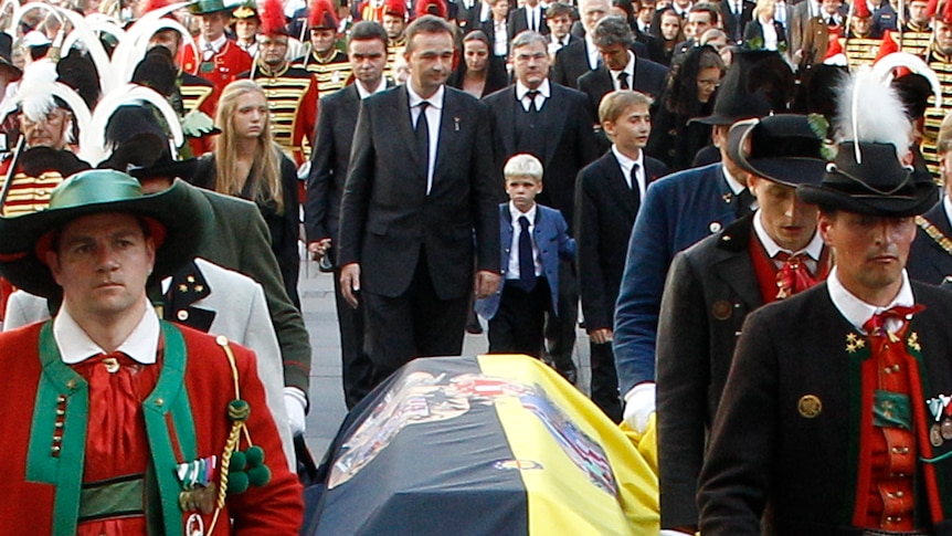 Otto Habsburg's family follows his coffin in Vienna