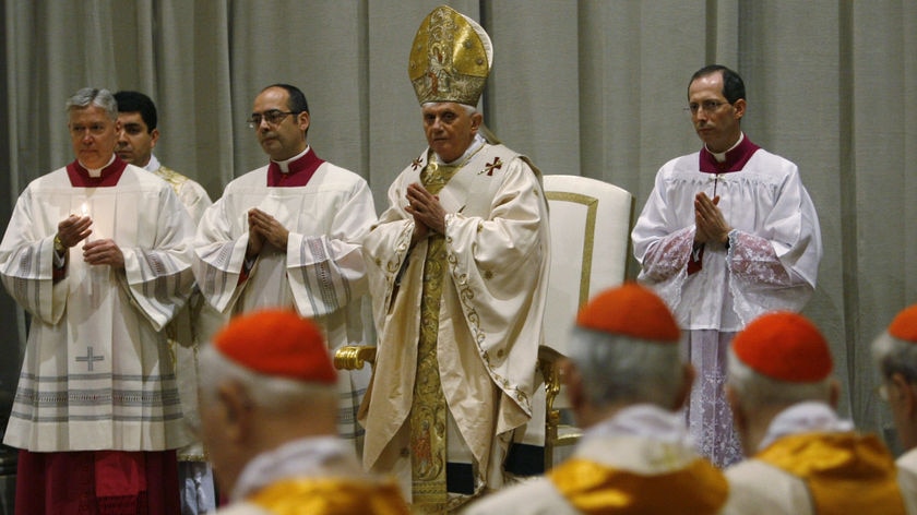 Pope Benedict leads the world's Catholics into Easter at a Vatican service