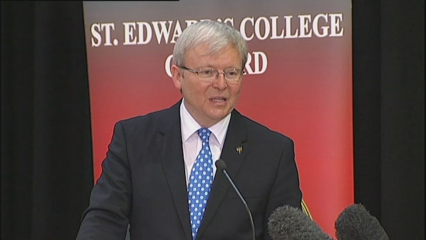 Kevin Rudd tells students 'what you do in your community, matters'