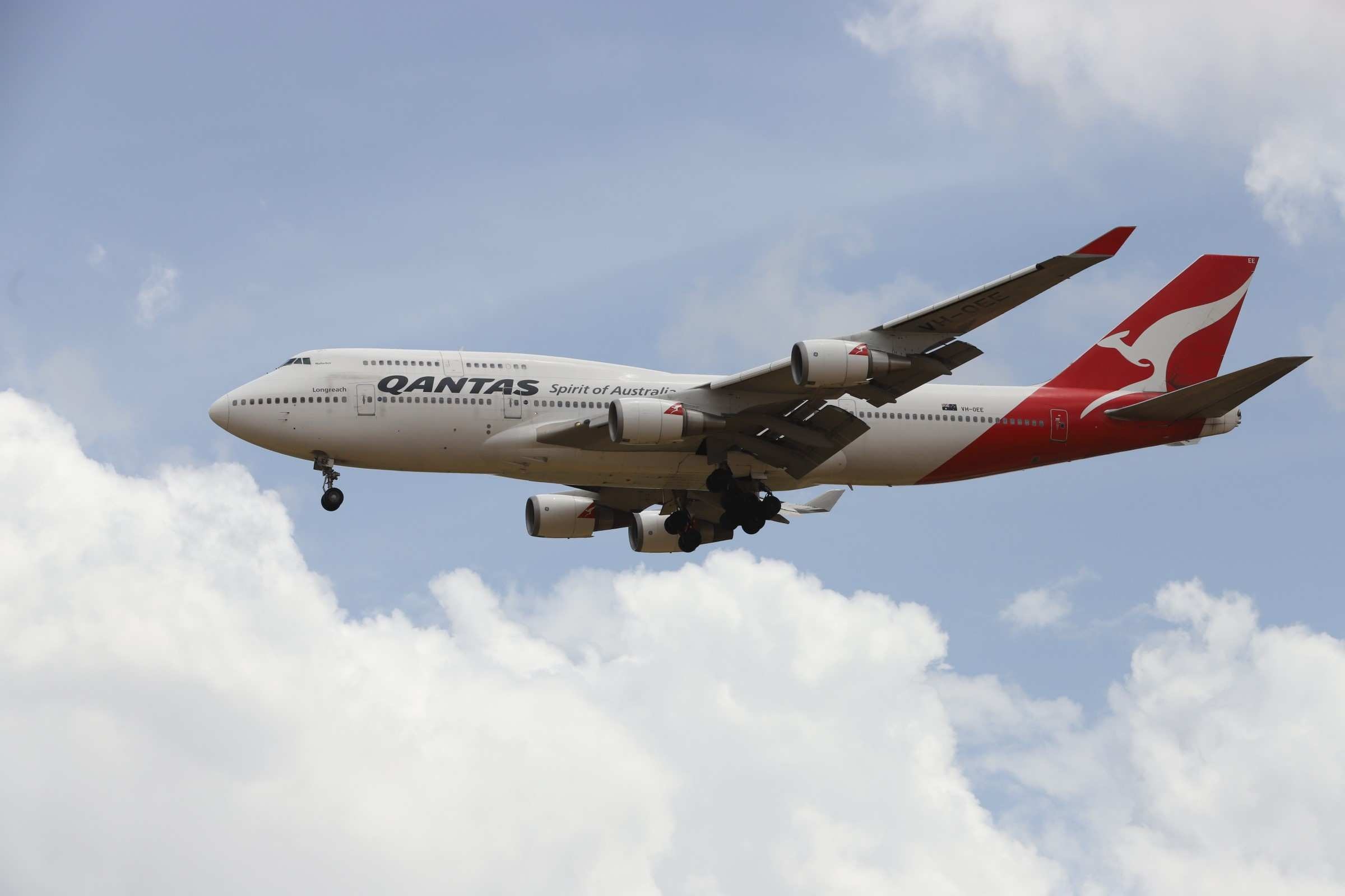 Qantas flight attendant who flew Brisbane to Longreach tests positive
