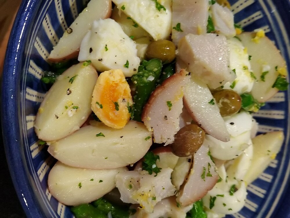 Smoked Mackeral Salad - ABC Everyday