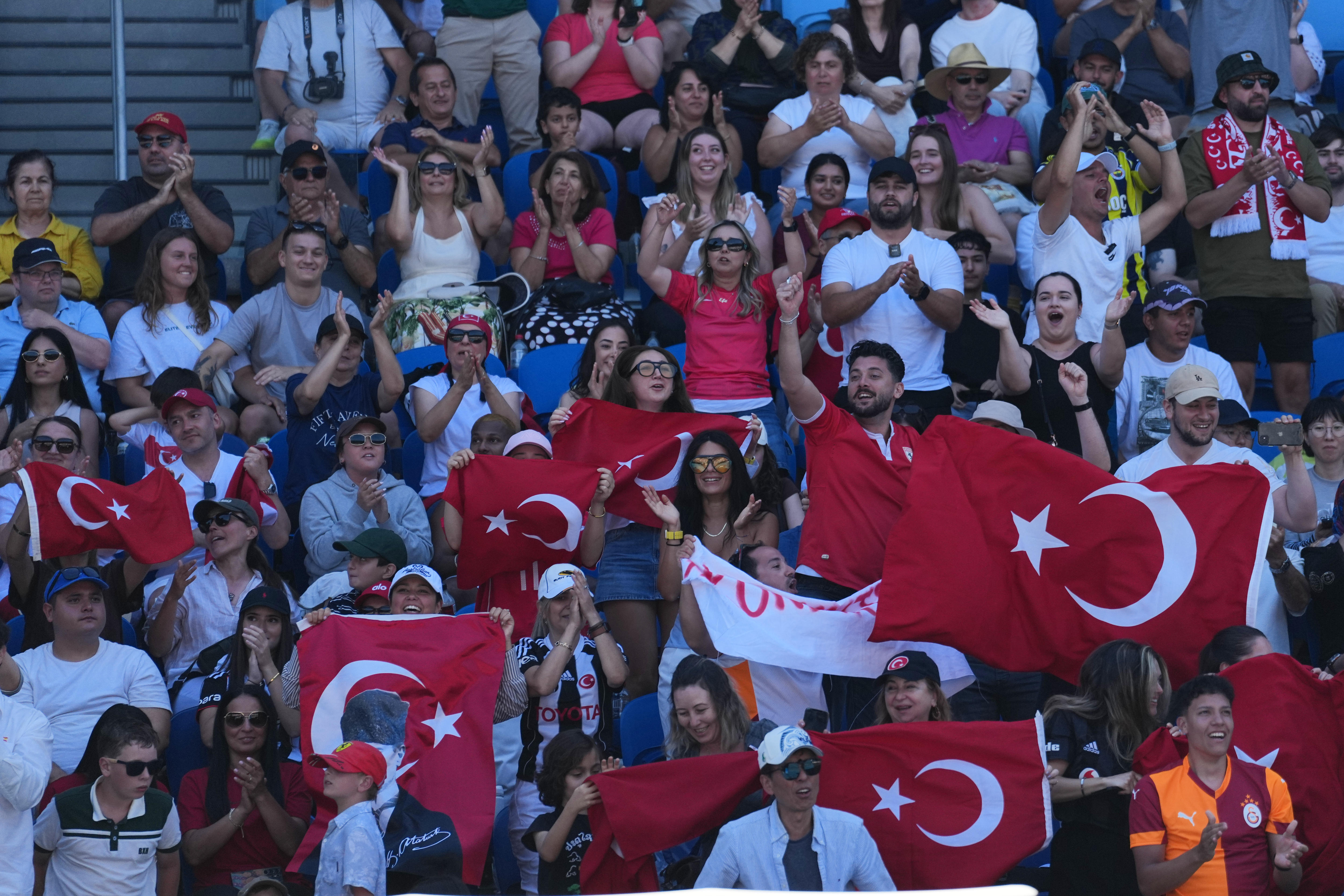 Aficionados turcos en las gradas del Abierto de Australia.