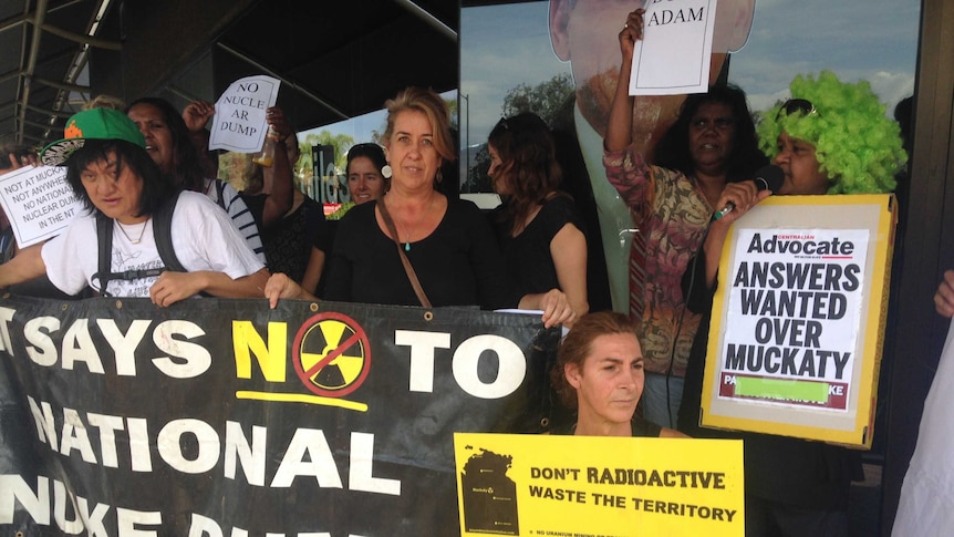 Protesters oppose Muckaty nuclear site