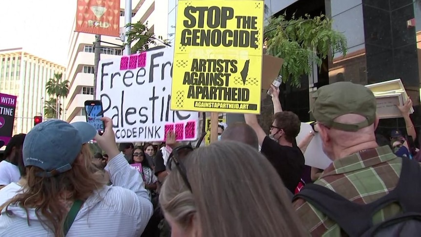 Pro-Palestinian supporters rally in Hollywood to oppose alleged ...