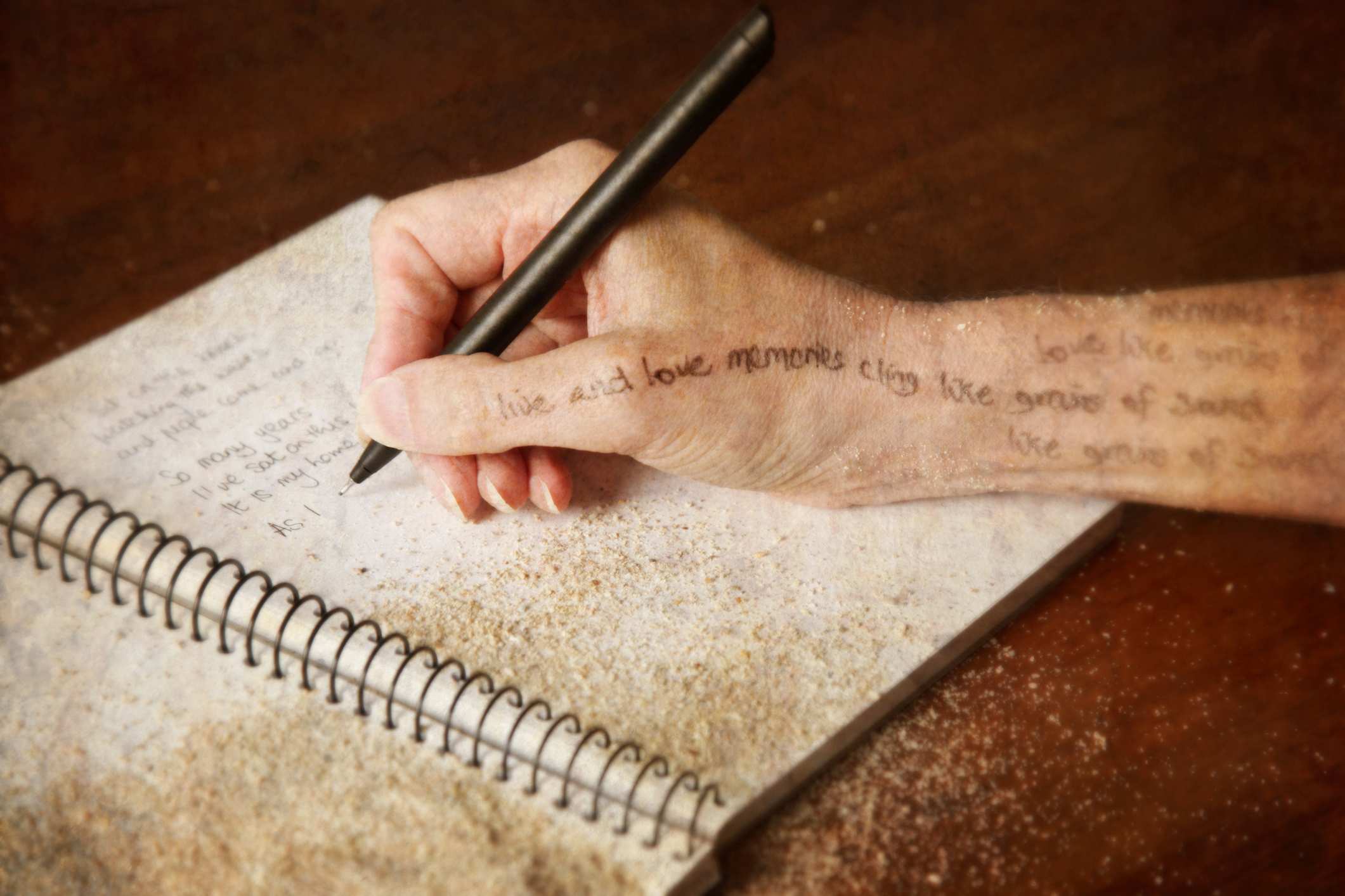 Salvaging the light: Poet and aphorist Yahia Lababidi