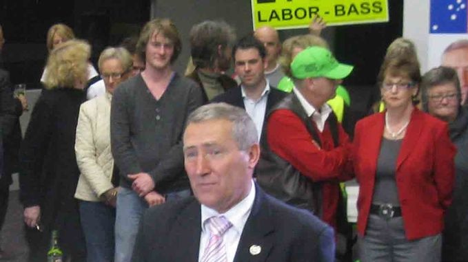 Labor member for Bass Geoff Lyons