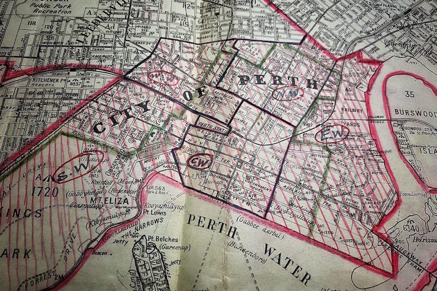 Historical map of Perth with areas marked in red.