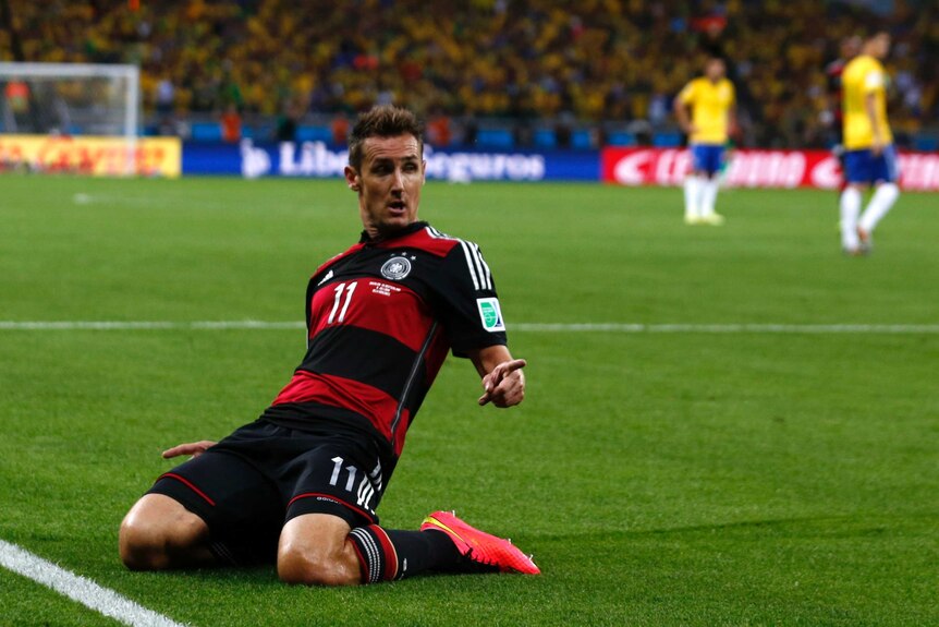 Klose celebrates goal against Brazil