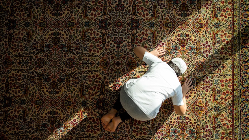 Muslim praying during Ramadan