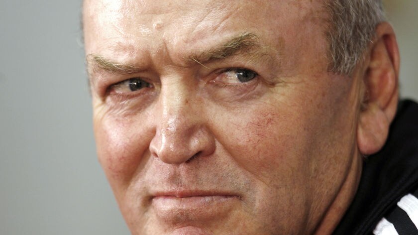 Strict is good ... Graham Henry. (file photo)