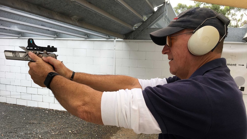 Fraser Anning at a shooting range