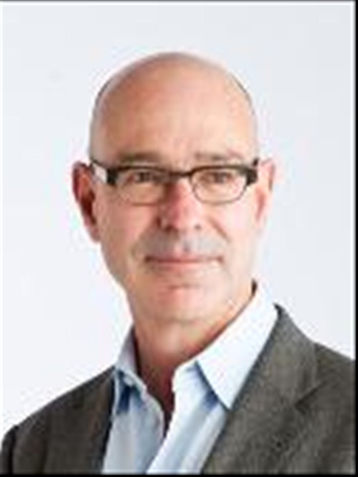 Refugee expert says Australia Malaysia swap illegal - ABC listen
