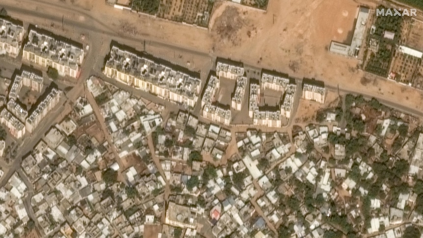 Un’immagine satellitare del quartiere Ezbet Beit Hanoun nel nord della Striscia di Gaza, il 10 ottobre 2023.
