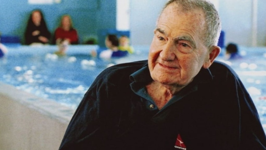 Legendary Australian swimming coach Forbes Carlile dies, aged 95