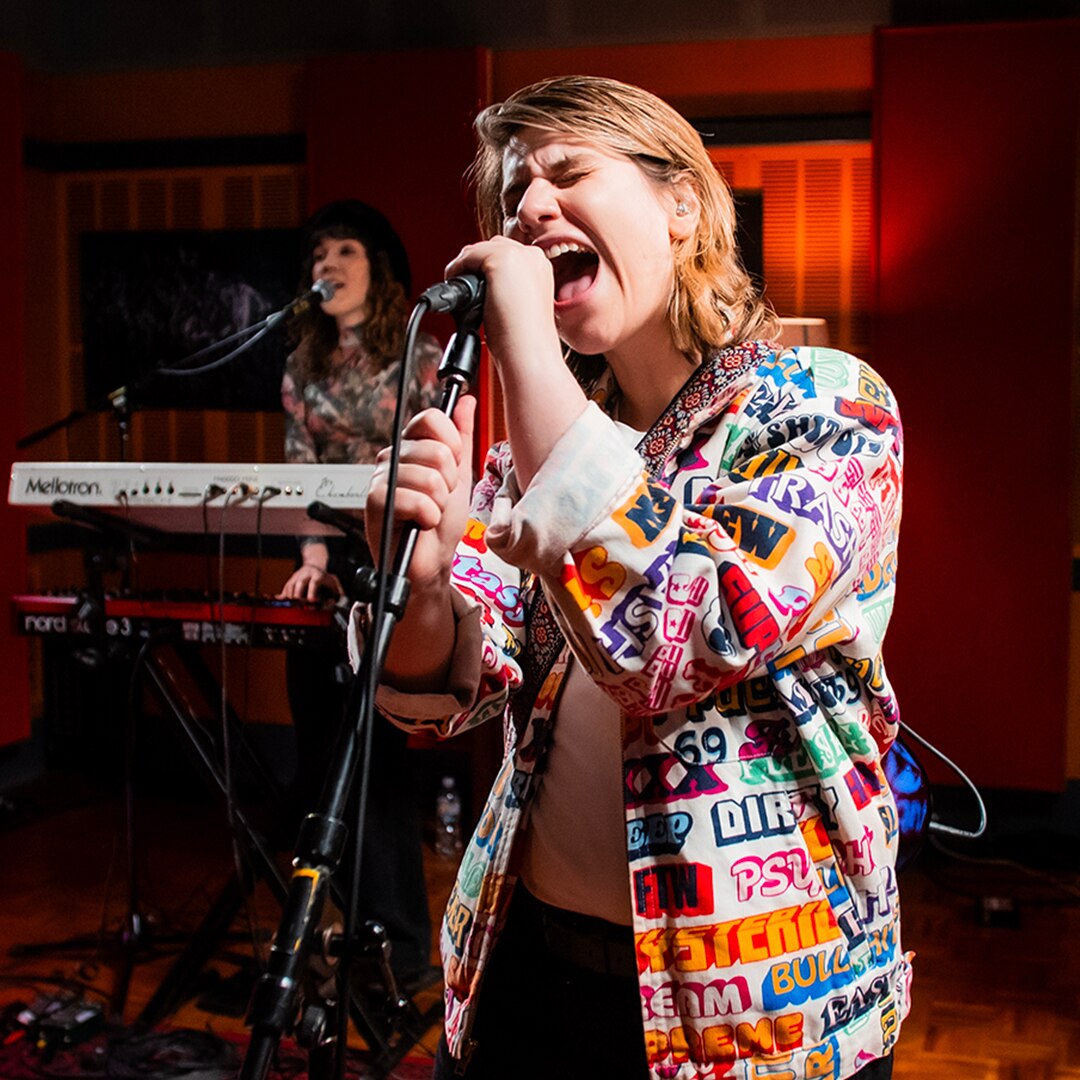Alex Lahey covers Cass Elliot's 'Make Your Own Kind Of Music' for Like A Version