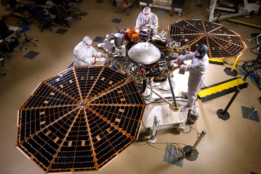 Mars InSight lander under construction
