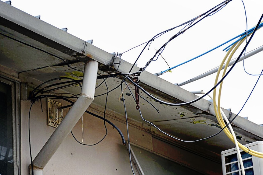 Photo of exposed wiring at Sandringham College in Victoria