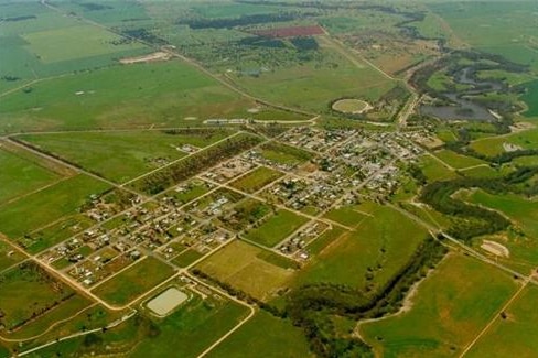 An aerial picture of the town of Urana in the Riverina region of New South Wales.