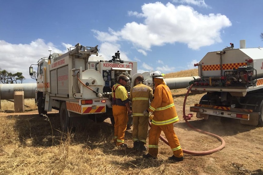 Country Fire Service crews tackle a blaze near the Barossa