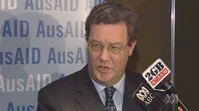 Alexander Downer says Australia has done nothing wrong in attempts to extradite Julian Moti. (File photo)