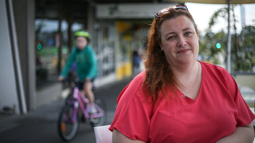 Rachael Gibson worked a teacher in Bendigo for three years before quitting a year ago to become a social worker in Melbourne.
