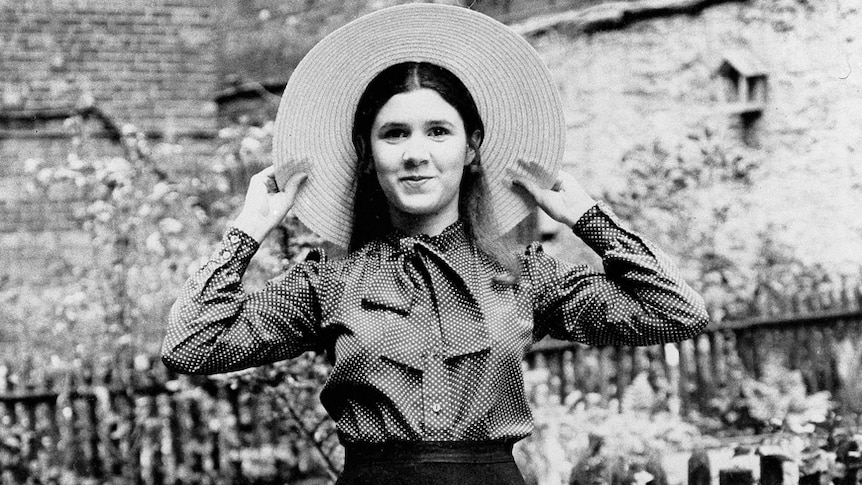 Carrie Fisher as a 16yo in 1973